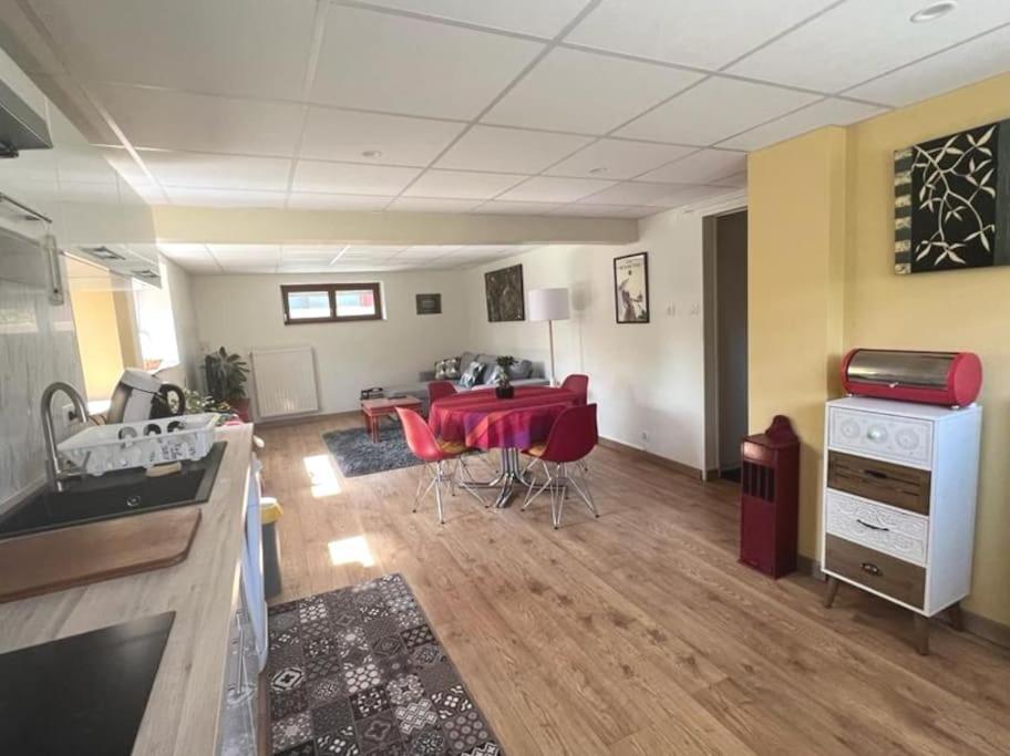 Apartamento Au Petit Bonheur Horbourg Exterior foto